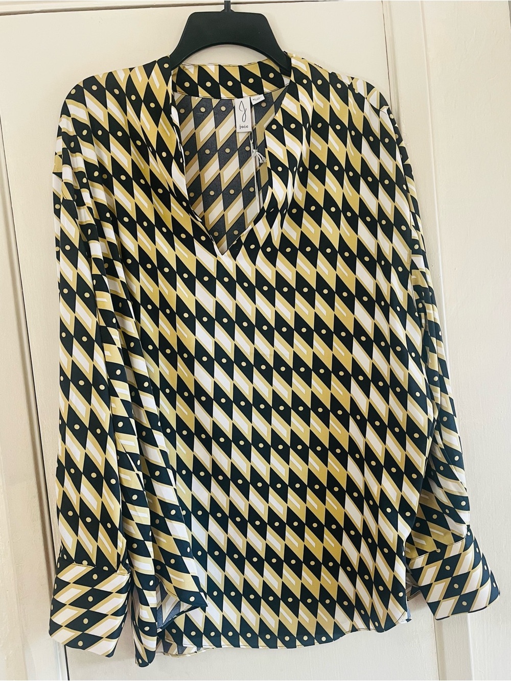 Joie Diagonal Geometric V-Neck Blouse in Olive, Black & White